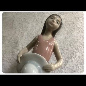 Lladro The Dreamer Girl